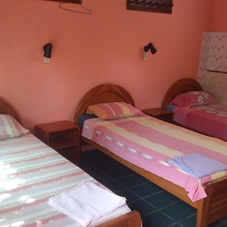 Hostal Santa Ana รัวเรนาบาเก ภายนอก รูปภาพ
