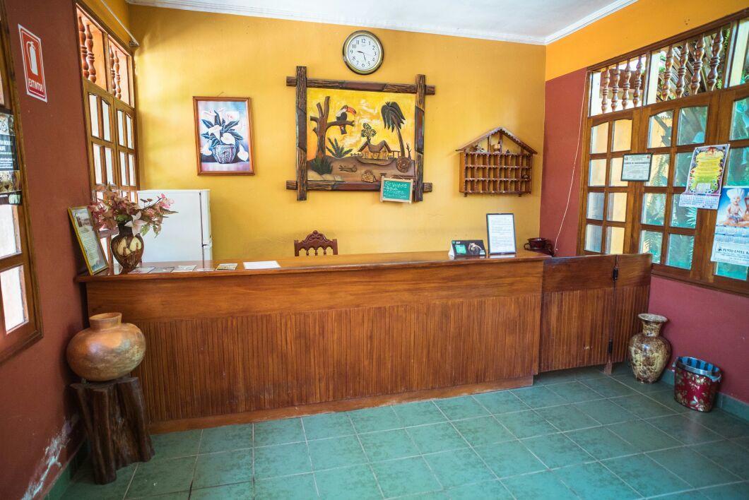 Hostal Santa Ana รัวเรนาบาเก ภายนอก รูปภาพ