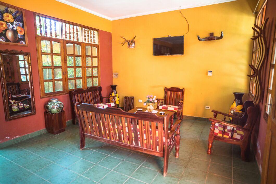 Hostal Santa Ana รัวเรนาบาเก ภายนอก รูปภาพ
