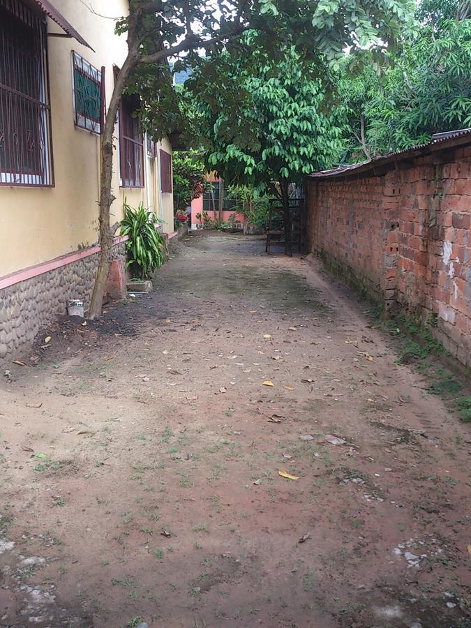 Hostal Santa Ana รัวเรนาบาเก ภายนอก รูปภาพ