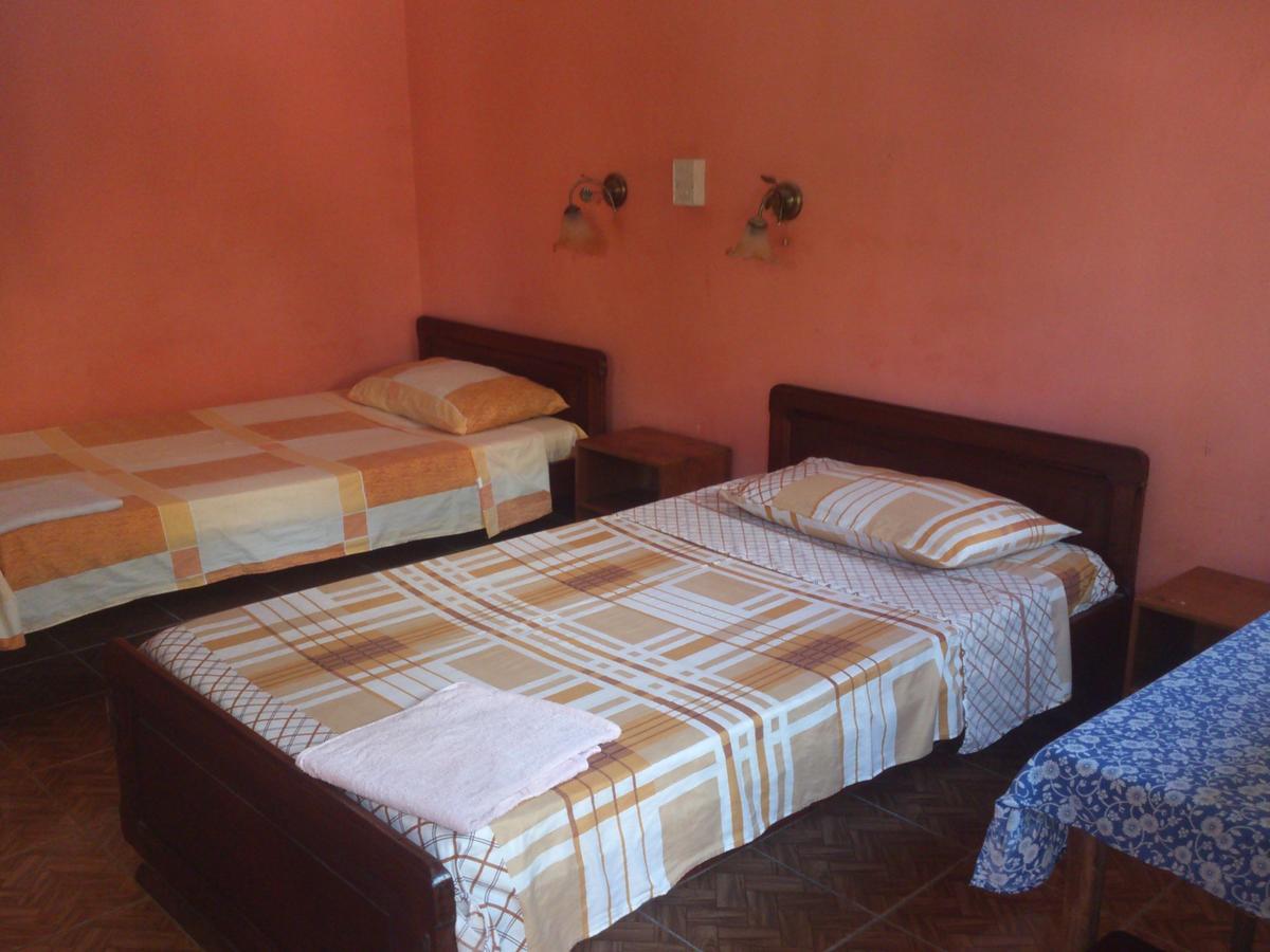 Hostal Santa Ana รัวเรนาบาเก ภายนอก รูปภาพ